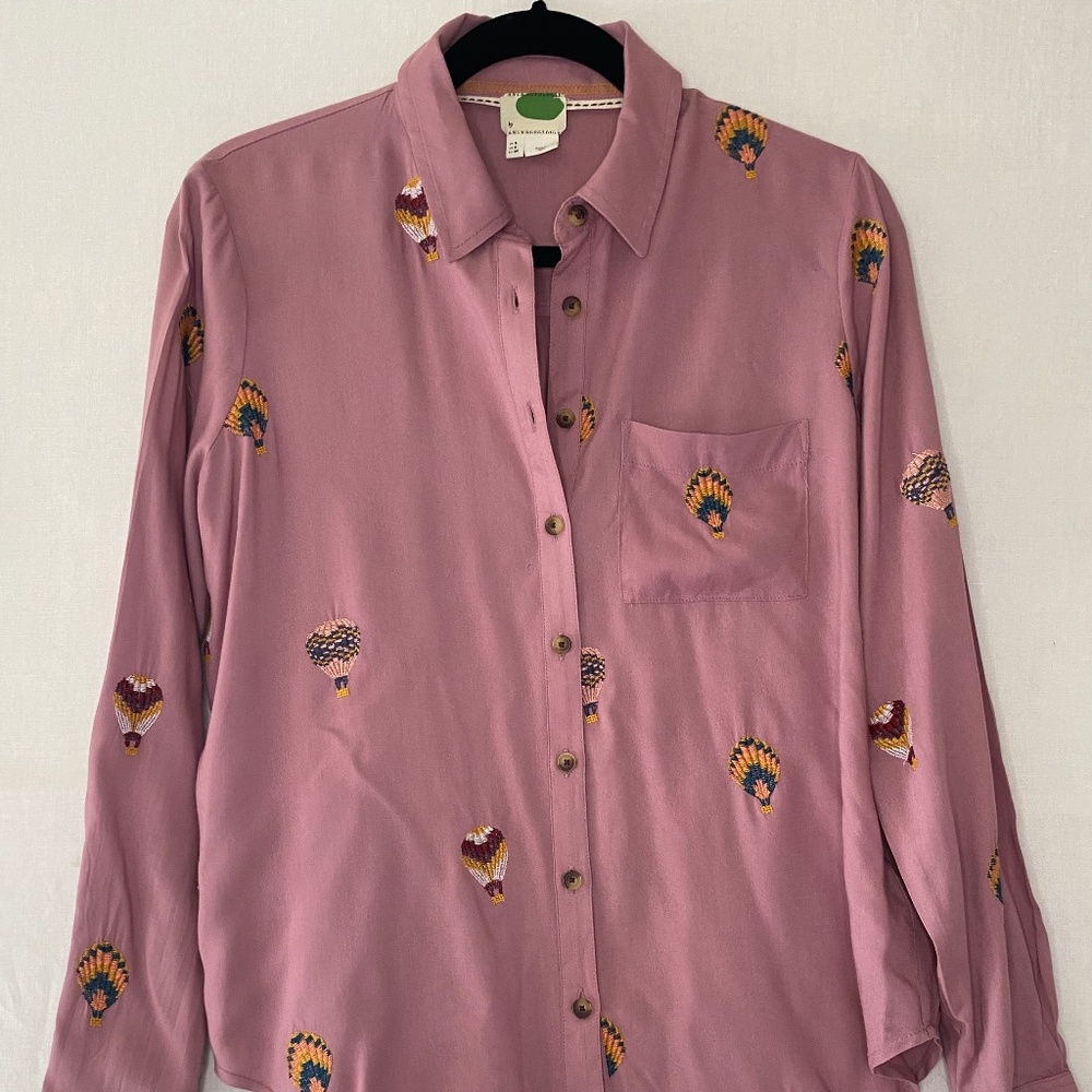 Anthropologie Mauve Pink Emroidered Hot Air Balloon Button Down Shirt Size
